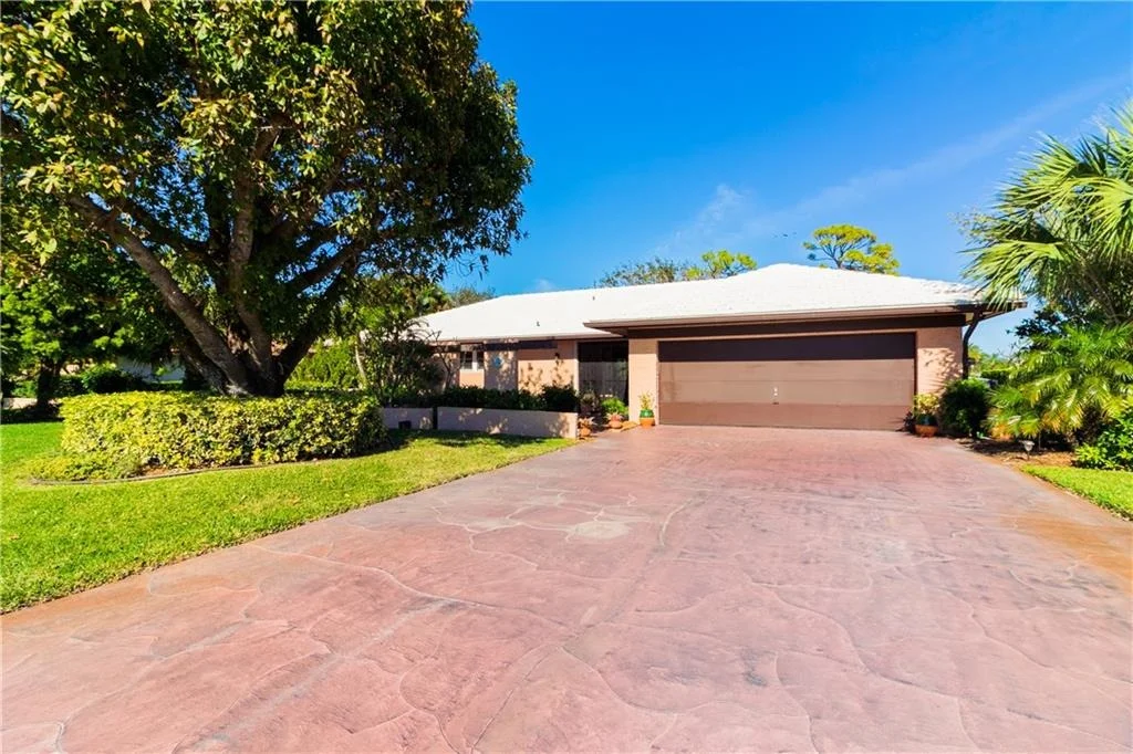 Photo of 2851 SE Fairway West W
