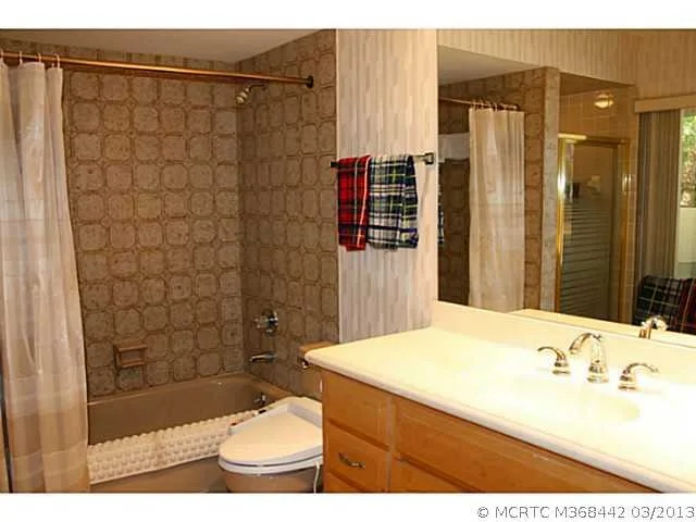Photo of 884 NW Spruce Ridge Drive