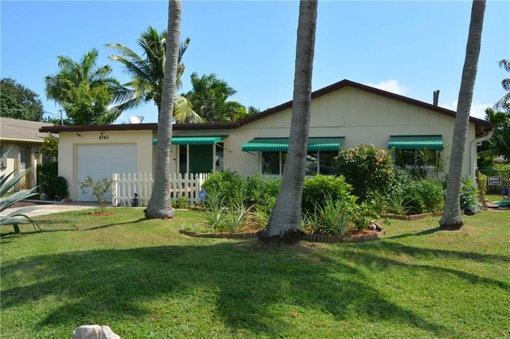 Photo of 4340 Gulfstream Road