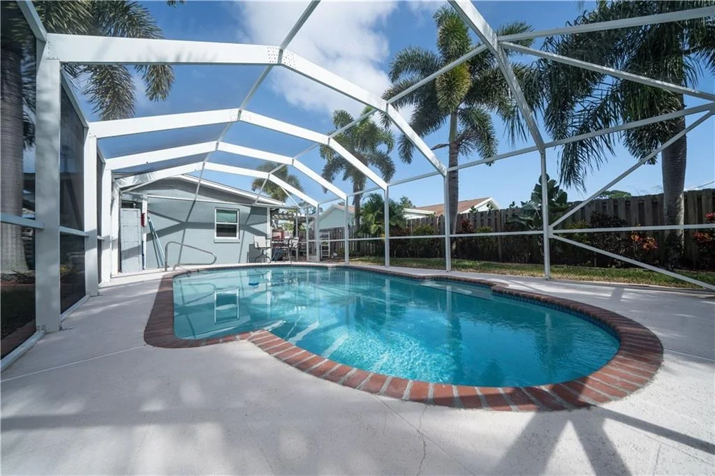 Photo of 820 SE Stypmann Boulevard
