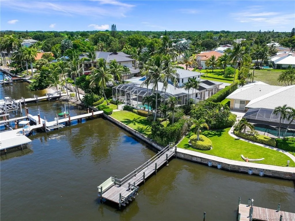 Photo of 4429 SE Bayshore Terrace