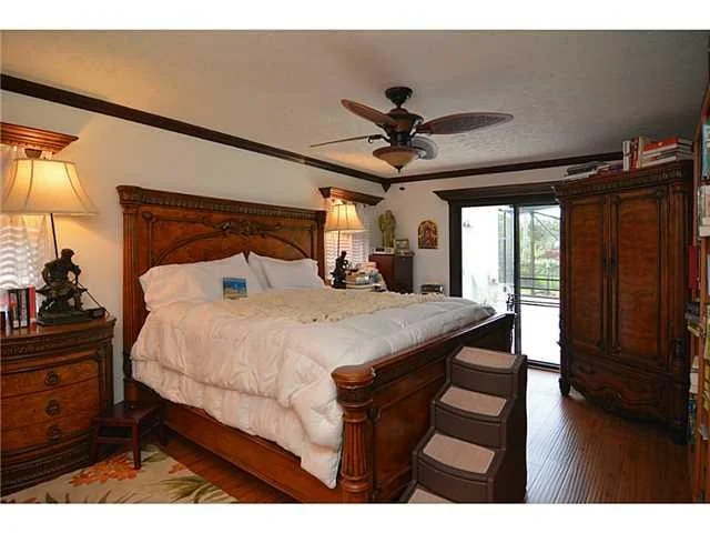 Photo of 4221 SE Rainbows End