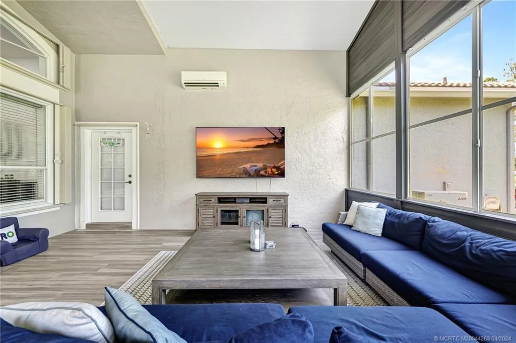 Photo of 6451 SE Wild Olive Lane