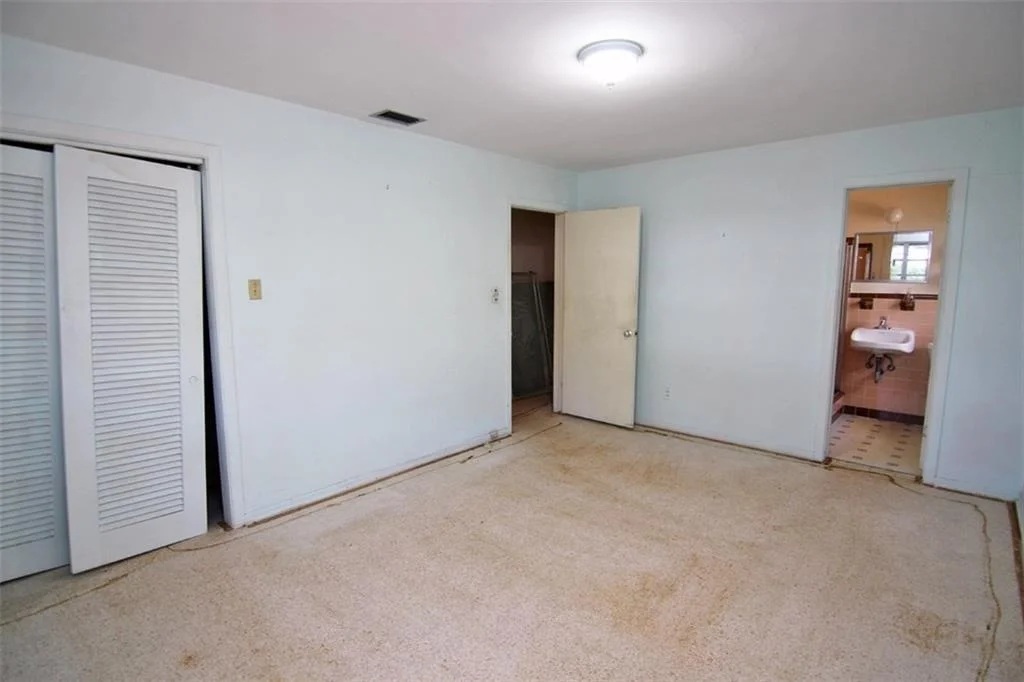 Photo of 22 Ridgeview Road N