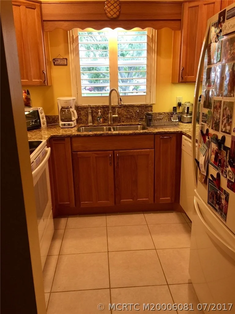 Photo of Unit O7 at 2600 SE Ocean Boulevard