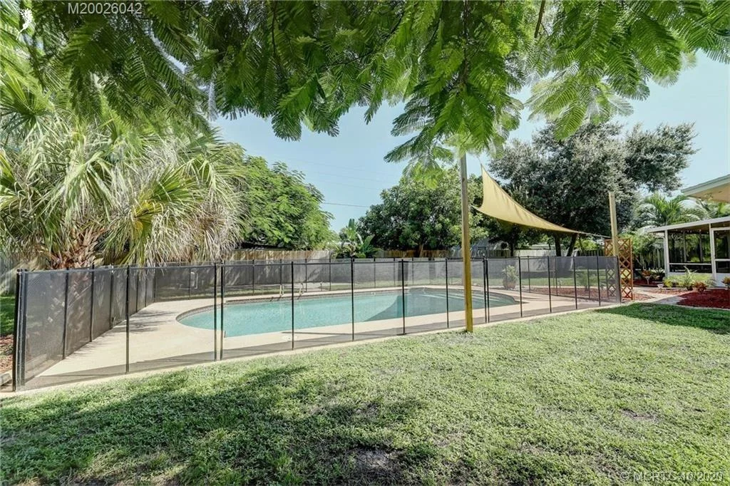 Photo of 1123 SE Alamanda Lane