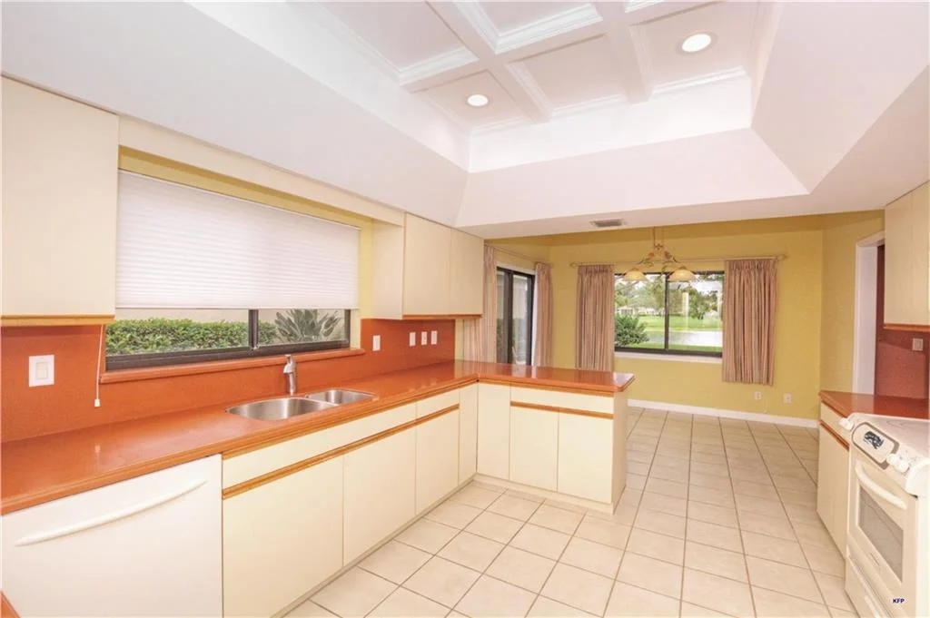 Photo of 6908 SE Pacific Drive
