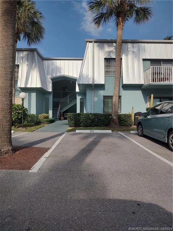 Photo of Unit B1 at 950 S Kanner Highway