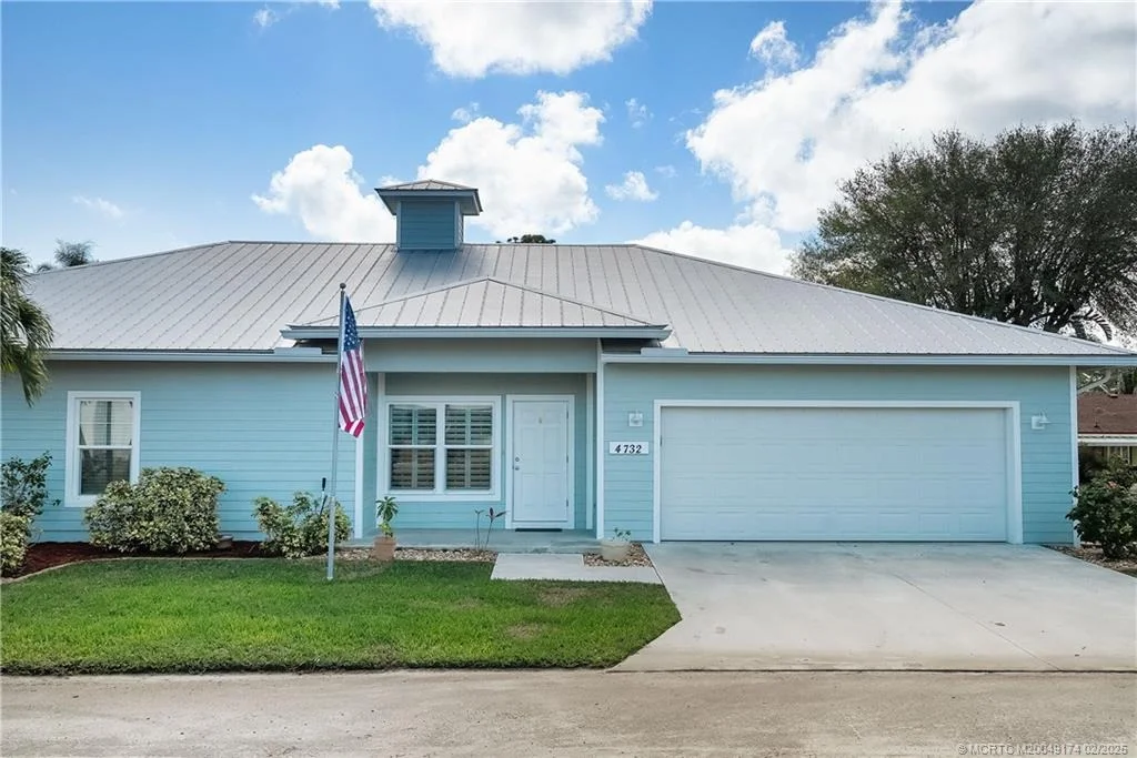 Photo of 4732 SE Starling Way