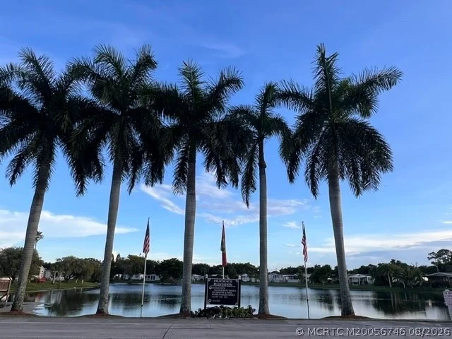 Photo of 40 Plantation Boulevard