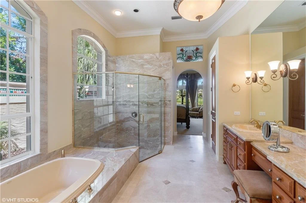 Photo of 7025 SE Harbor Circle