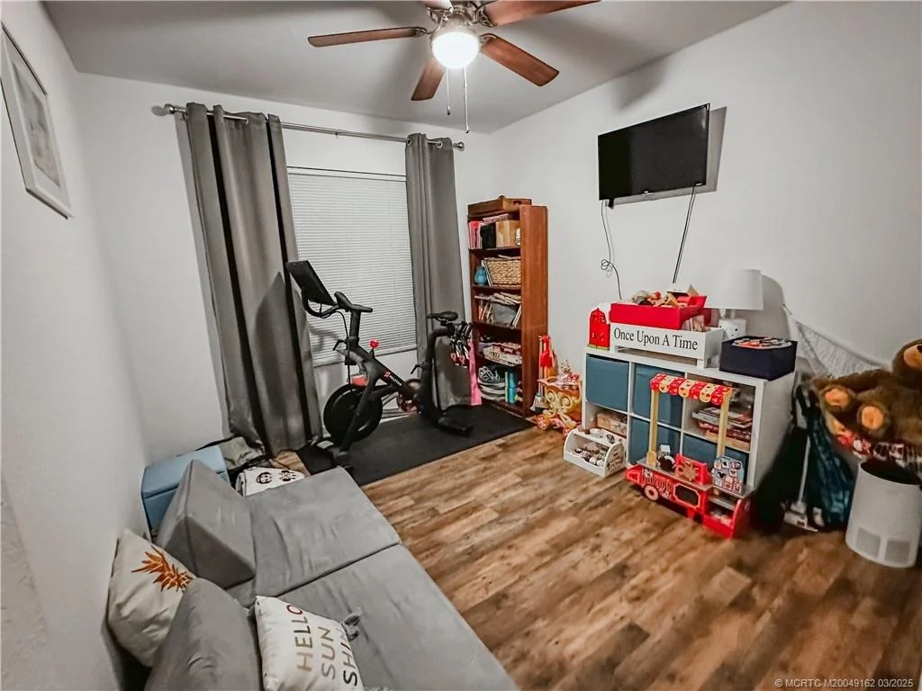 Photo of 3950 SE Lee Street