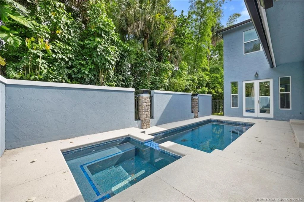 Photo of 2 Summer Lane