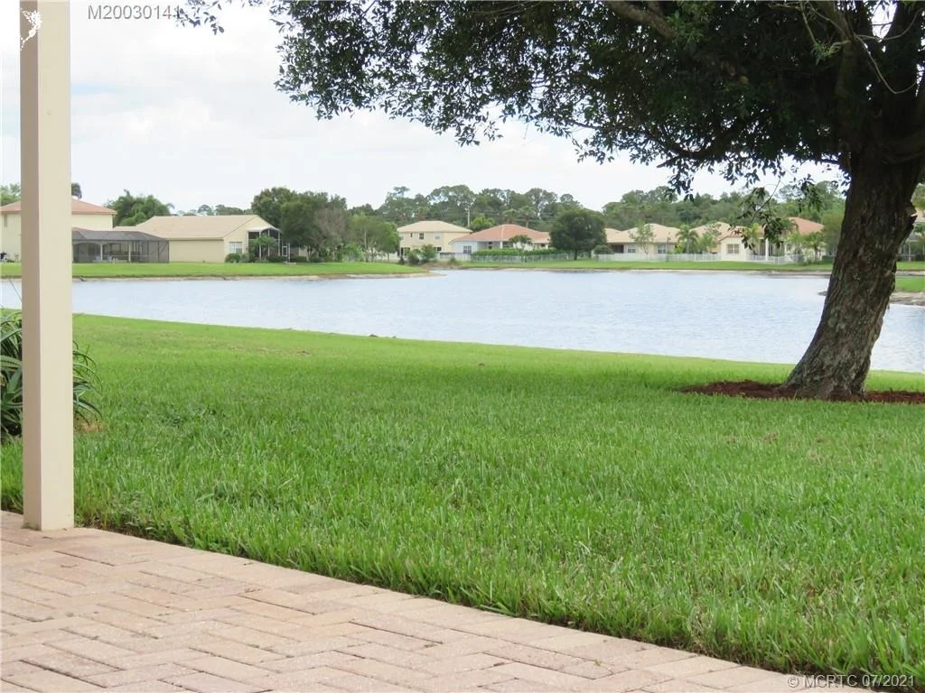 Photo of 1385 SE Legacy Cove Circle