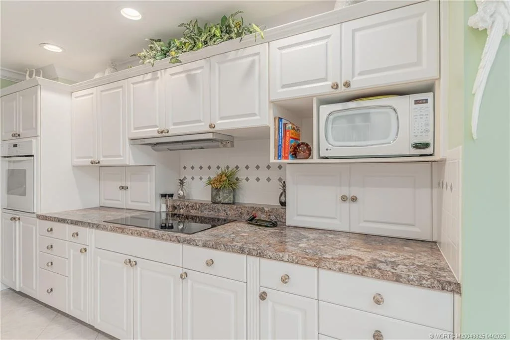 Photo of 4020 SE Whiticar Way