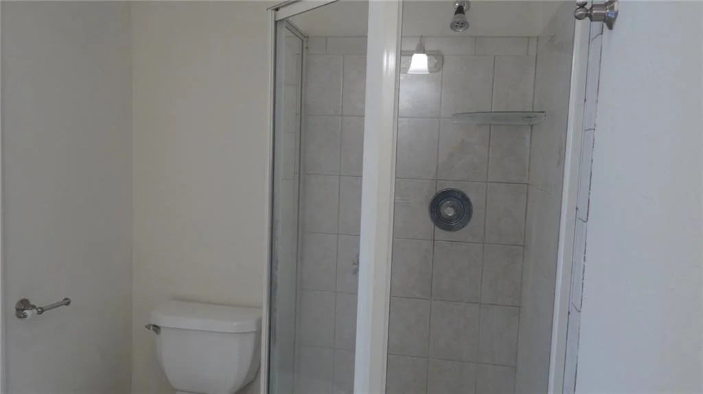 Photo of 1606 NW Pine Lake Drive