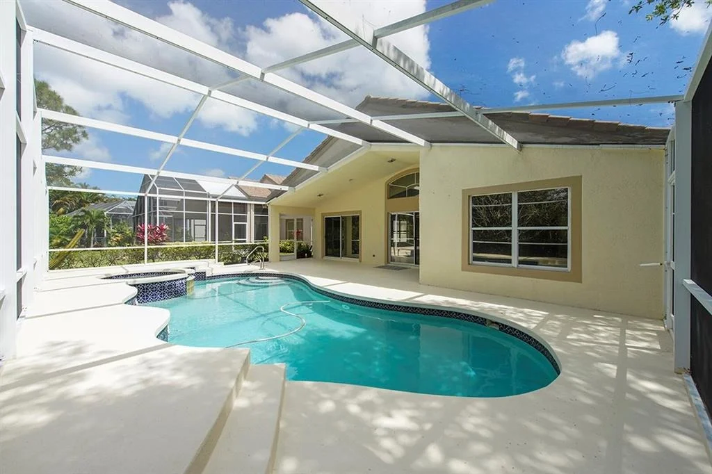 Photo of 7140 SE Twin Oaks Circle