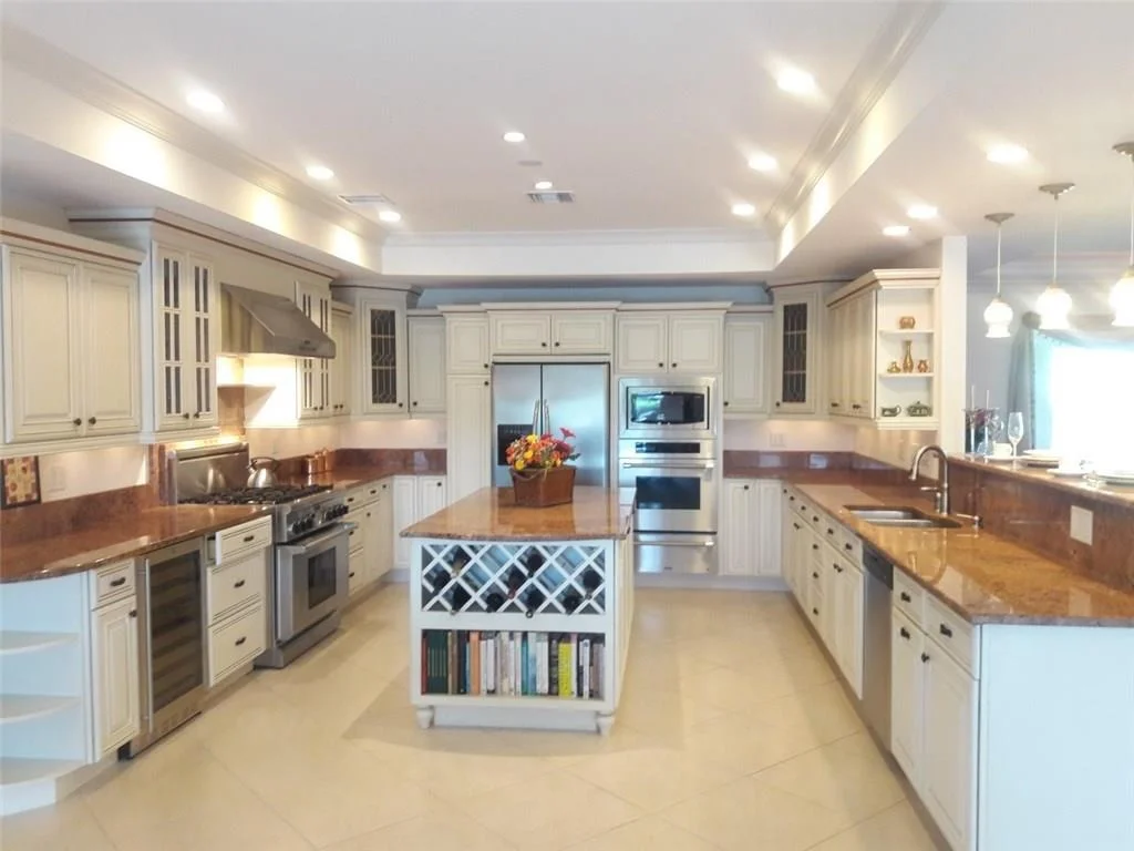 Photo of 3422 SE Fairway W
