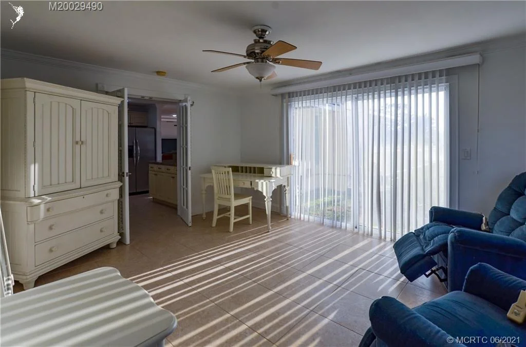 Photo of 1360 NW Lakeside Trail