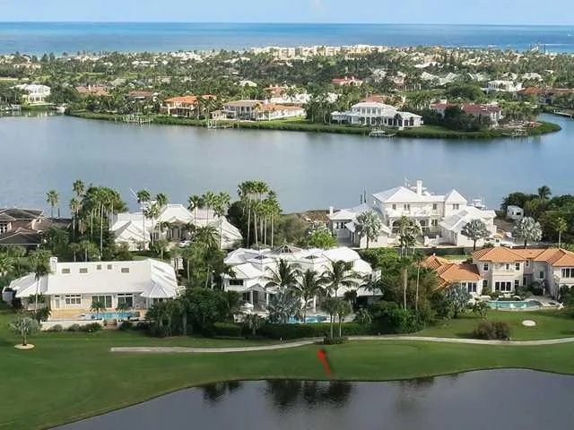 Photo of 6541 SE HARBOR Circle