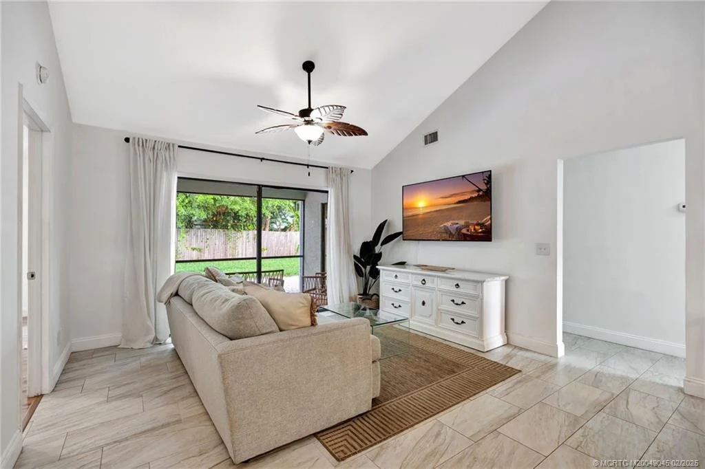 Photo of 5914 SE Mitzi Lane