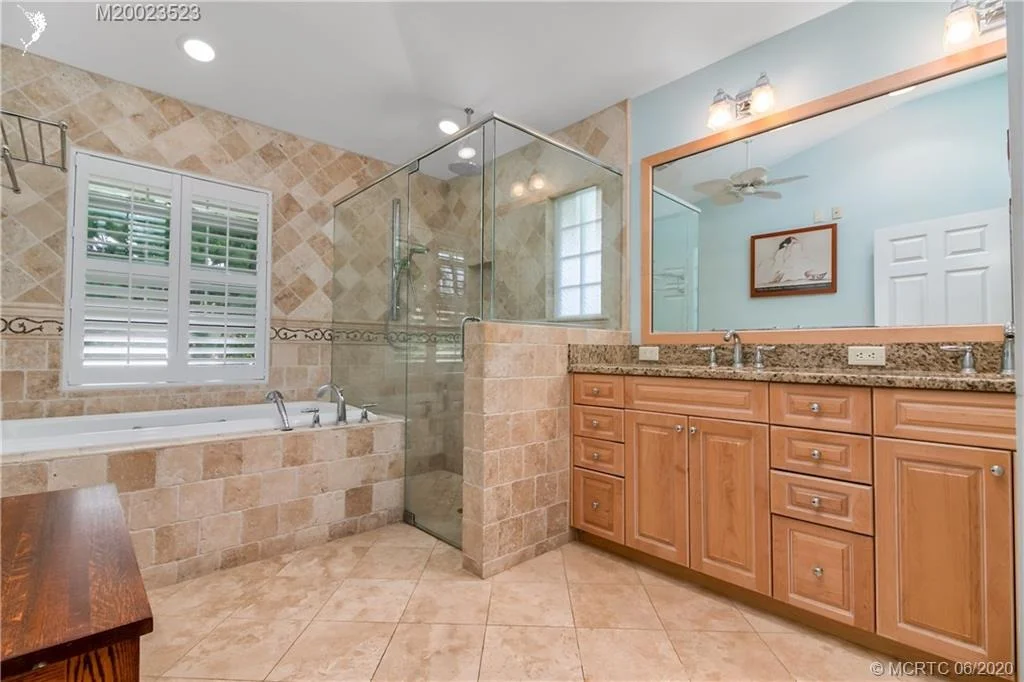 Photo of 1516 SE Mango Place