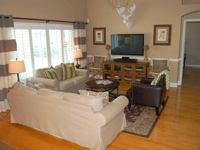 Photo of 2545 SE Springtree Place