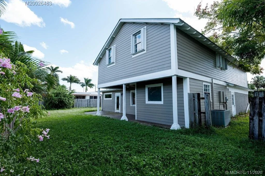 Photo of 35 SW Cabana Point Circle SW