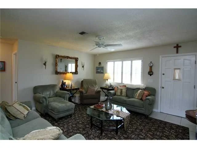 Photo of 1153 SE Dolphin Drive
