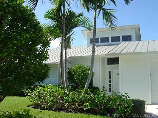 Photo of 4819 SE Horseshoe Point Road