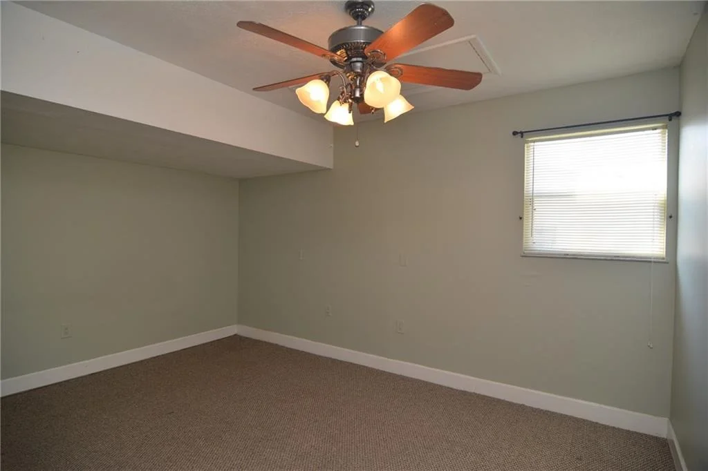 Photo of 5612 SE Laguna Avenue