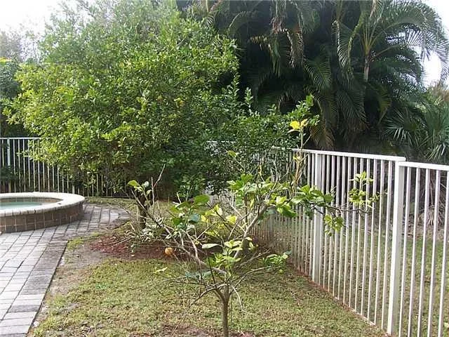 Photo of 2585 SE Stonebriar Way