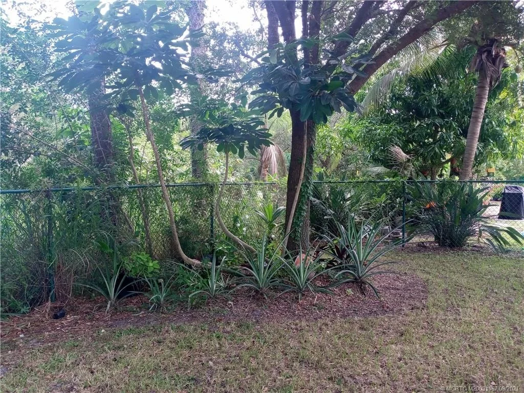 Photo of 4596 SE Murray Cove Circle