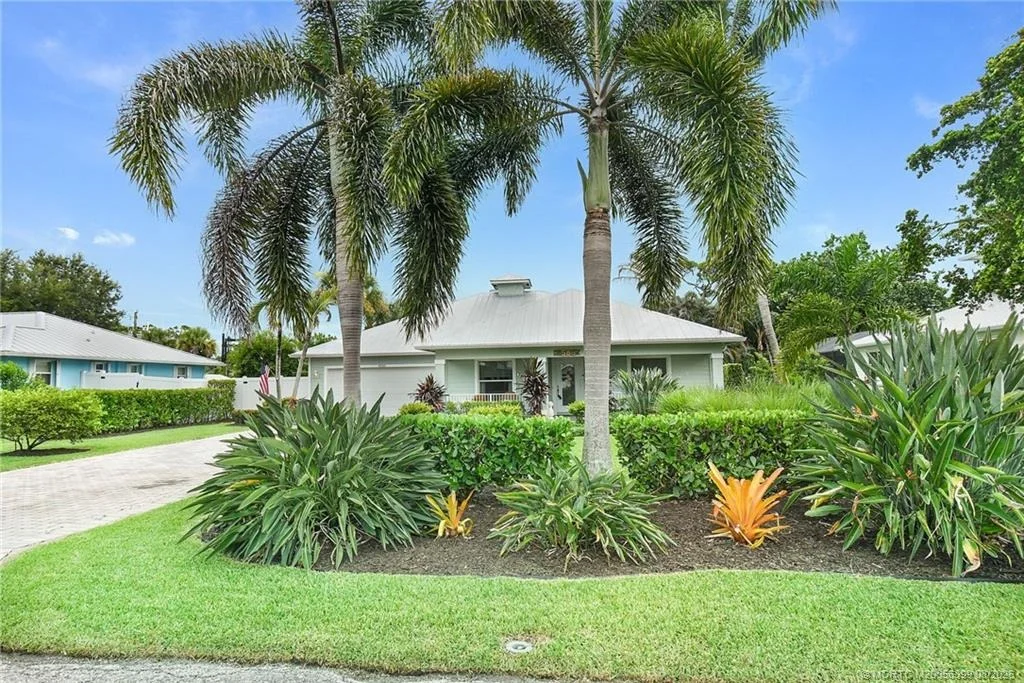 Photo of 4586 SE Manatee Terrace