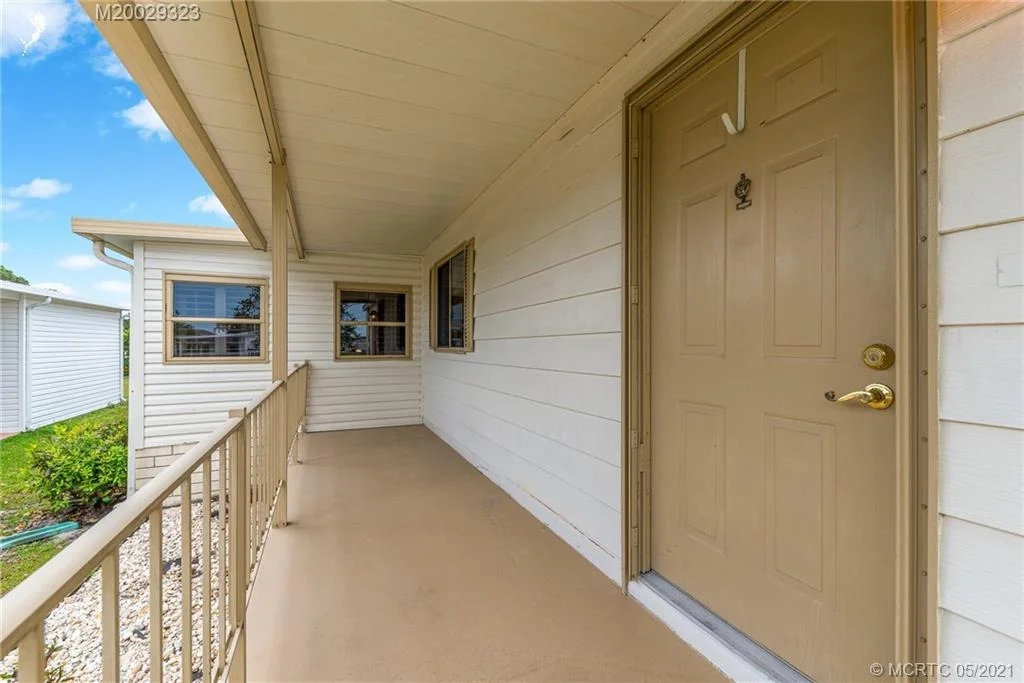 Photo of 2886 SW Thunderbird Trail