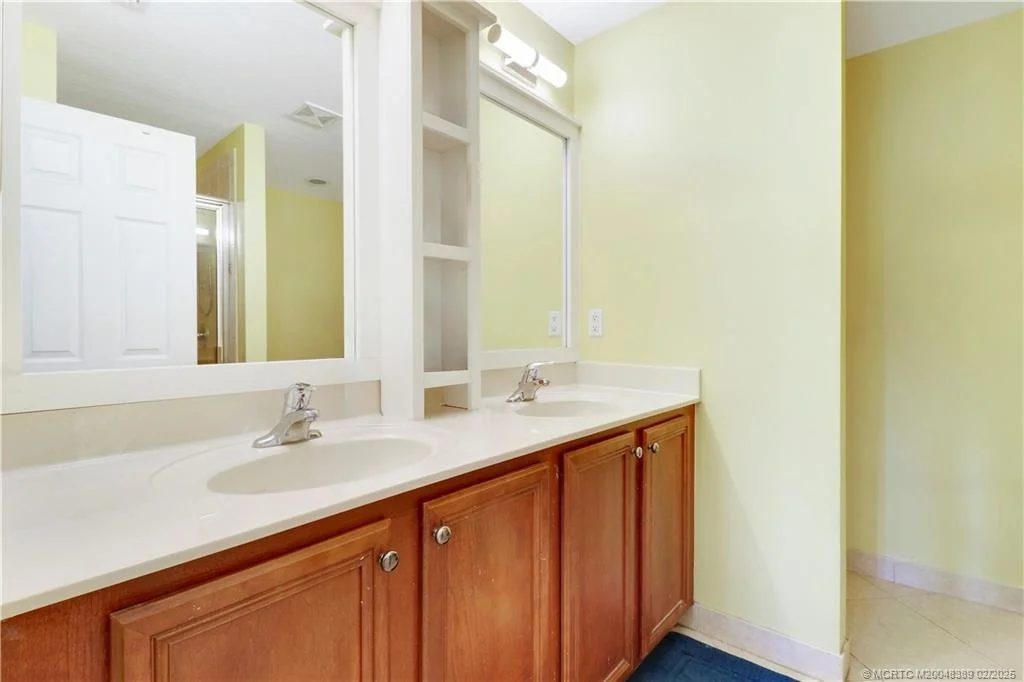 Photo of 5711 SE Graham Drive