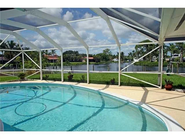 Photo of 1729 NW River Trail