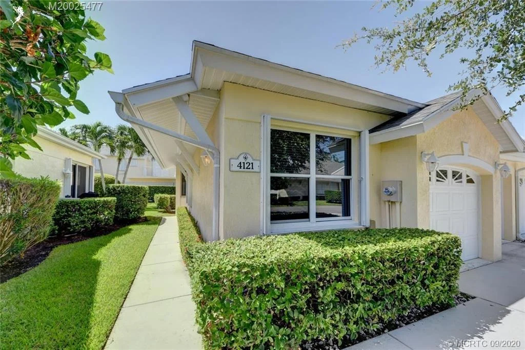 Photo of 4121 NE Moon River Circle