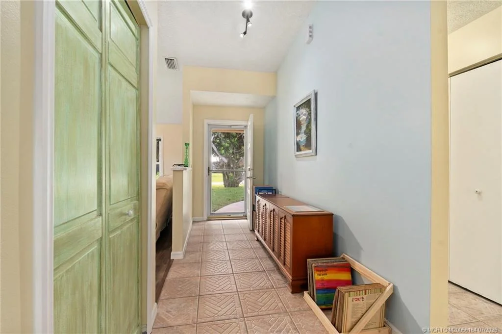 Photo of 5403 Palm Drive