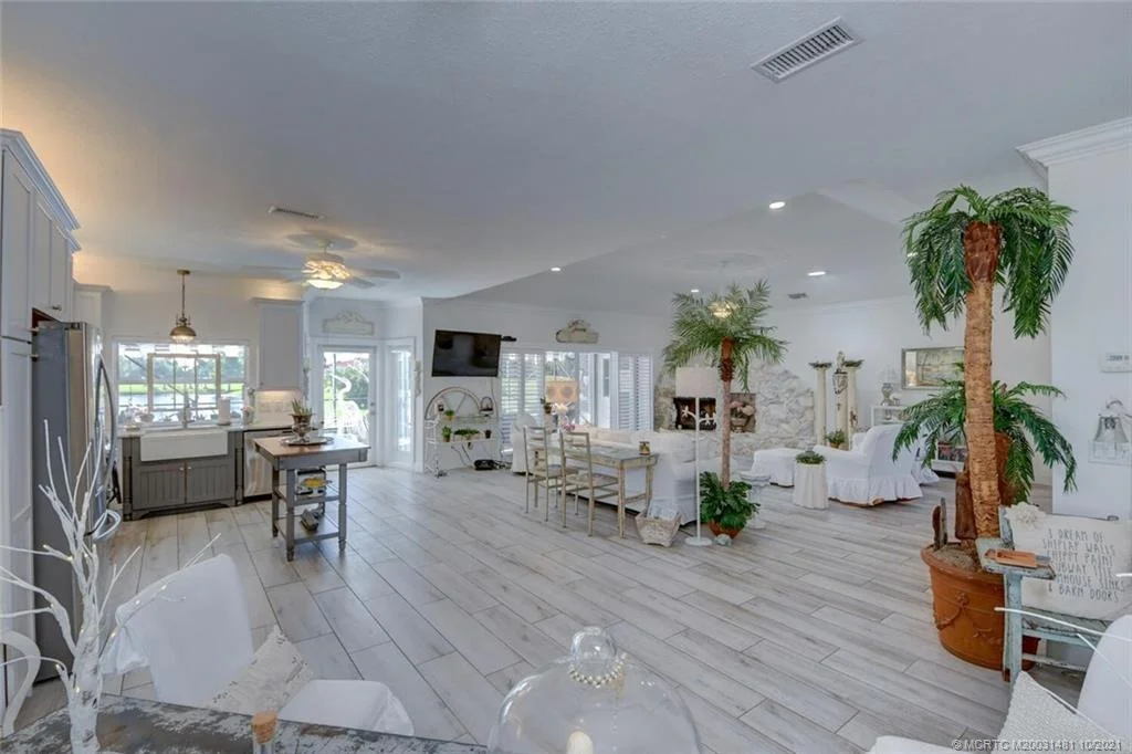 Photo of 2985 Conifer Drive