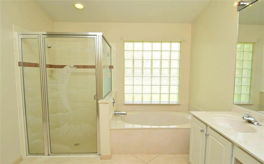 Photo of 6947 SE Twin Oaks Circle