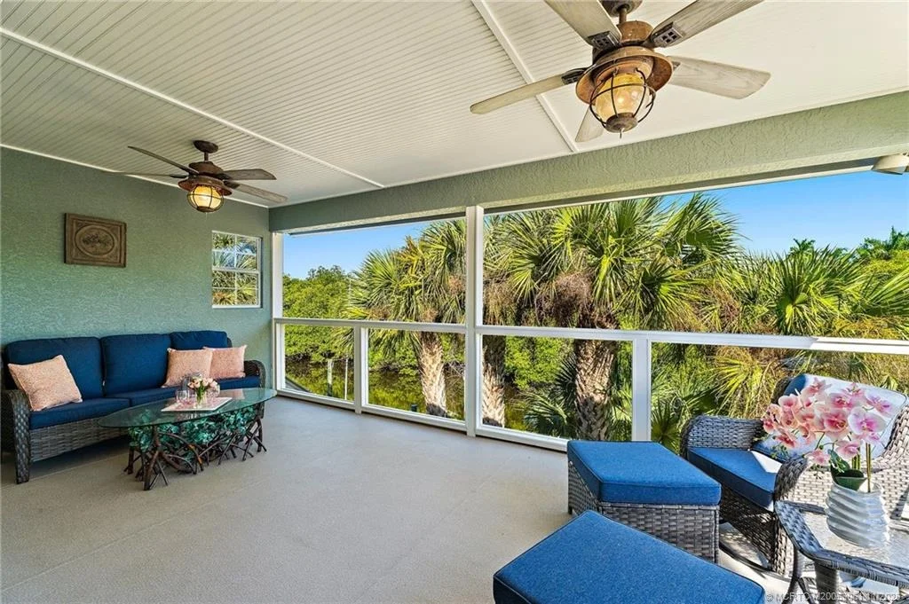 Photo of 655 SW Salerno Road