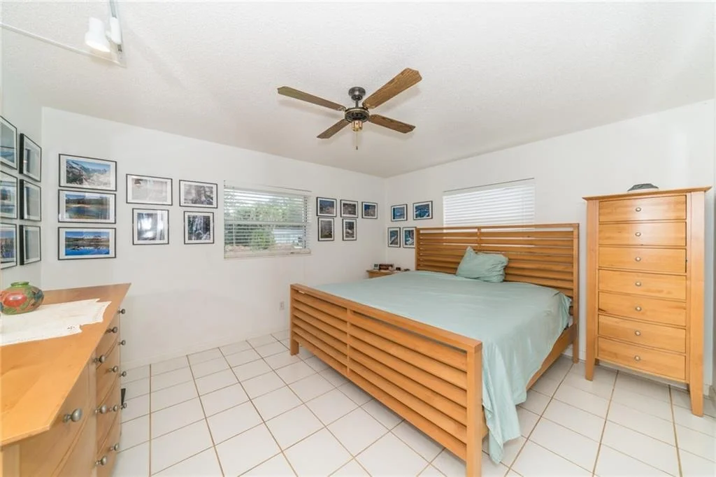 Photo of 2350 NW Sunset Boulevard
