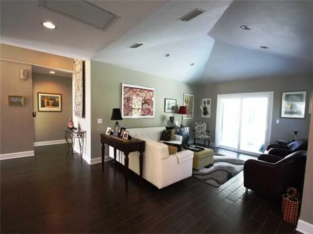 Photo of 3431 SE Court Drive