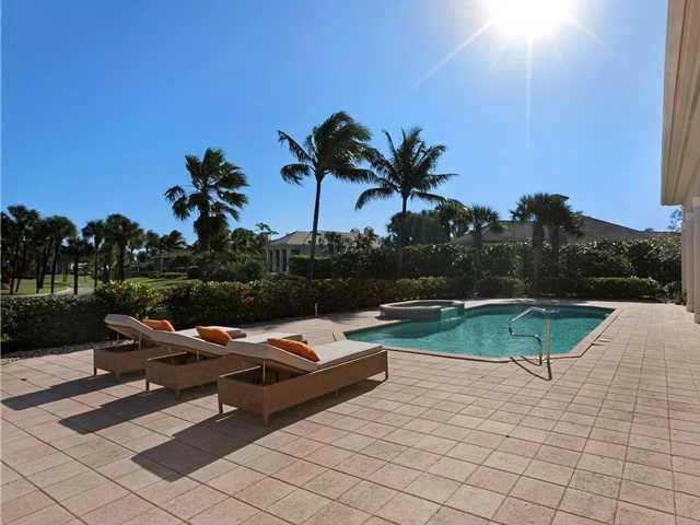 Photo of 2825 SE DUNE Drive