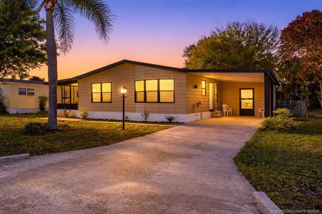 Photo of 2828 SW Toronado Trail