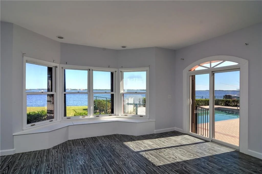 Photo of 8 Island Road