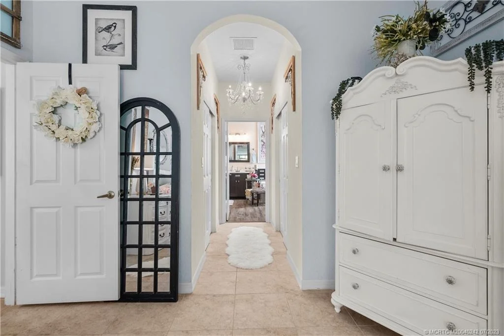 Photo of 6839 SE Twin Oaks Circle