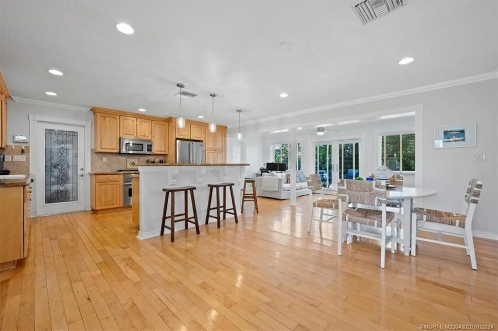 Photo of 1604 Summer Avenue