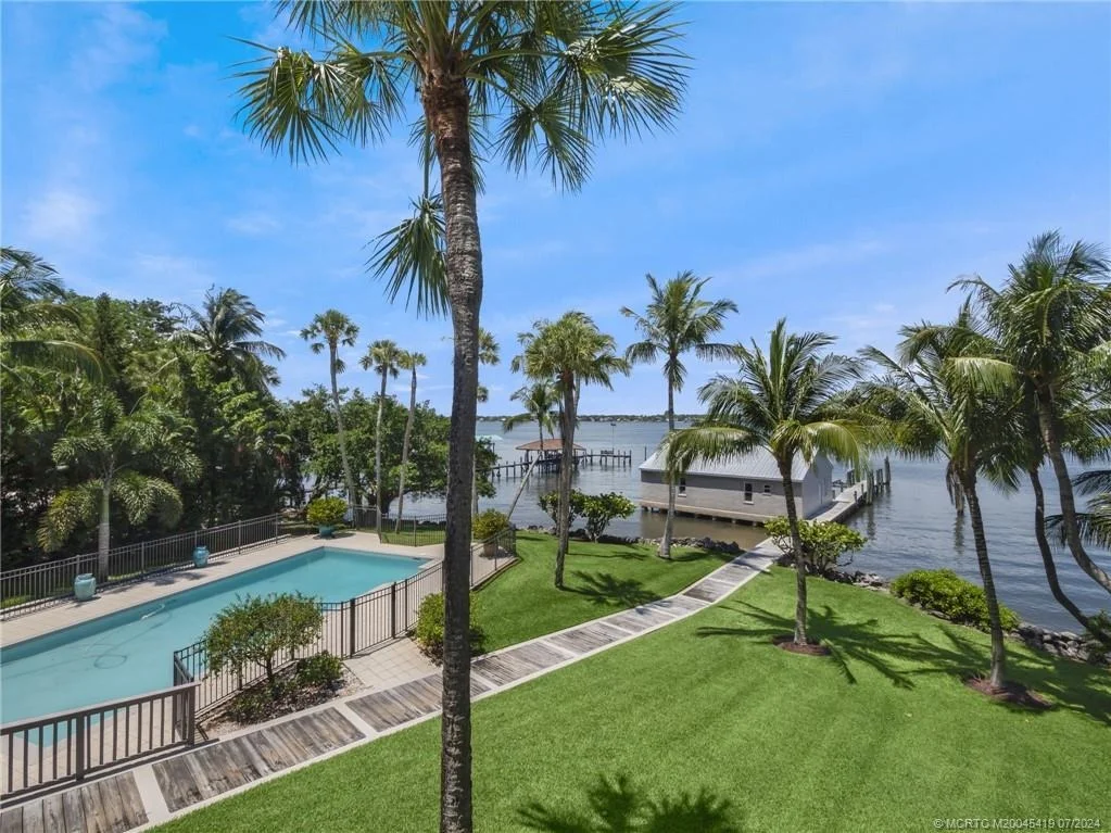 Photo of 5 Saint Lucie Court